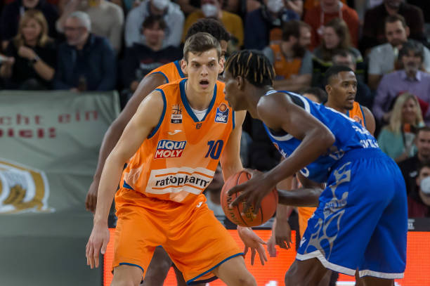 技战术上的 技战术上的