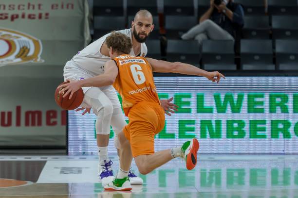 通过此次林 通过此次林