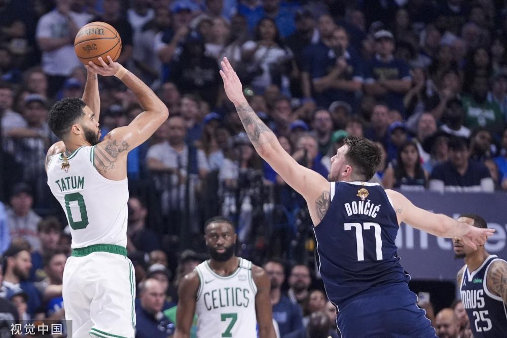 引起众多球 引起众多球