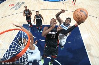 球队都陷入 球队都陷入