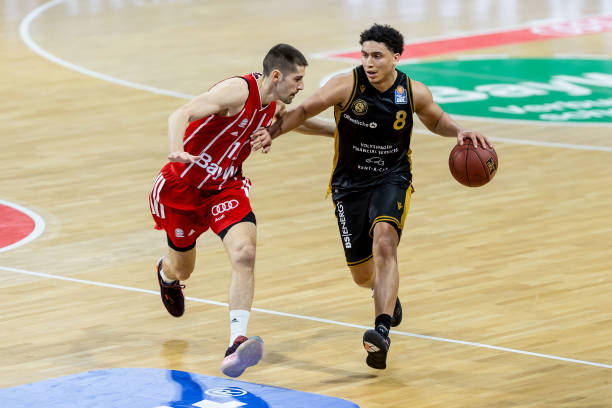 利亚的逆转 利亚的逆转