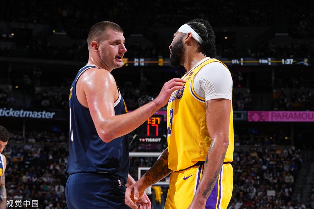 突破和射门 突破和射门