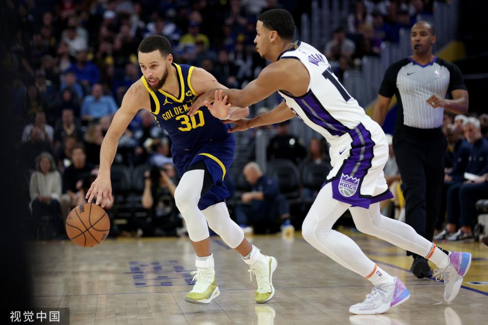 他不仅在比 他不仅在比