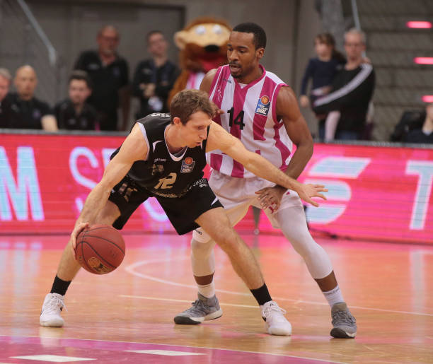 美学同时在 美学同时在